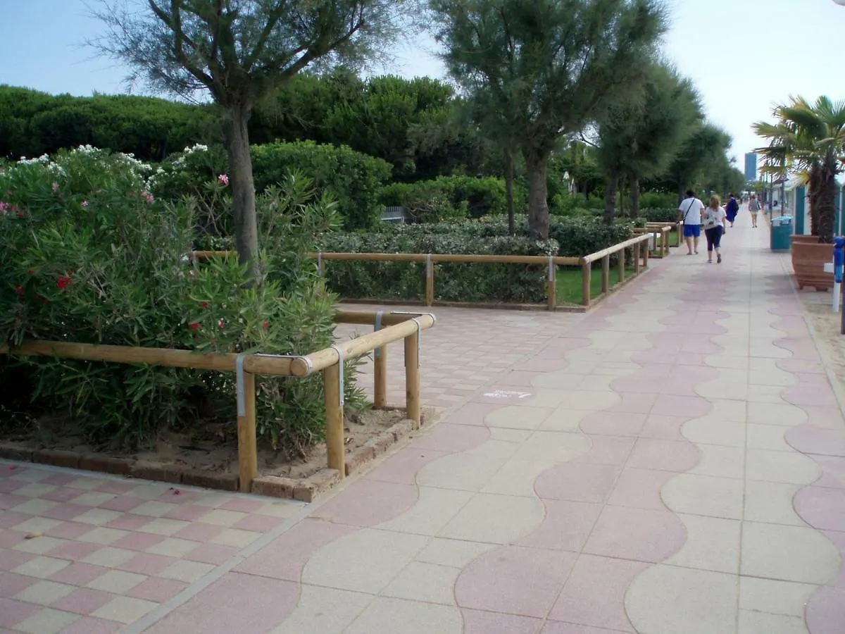 Villa Cristina N. 01 Lido di Jesolo Apartment